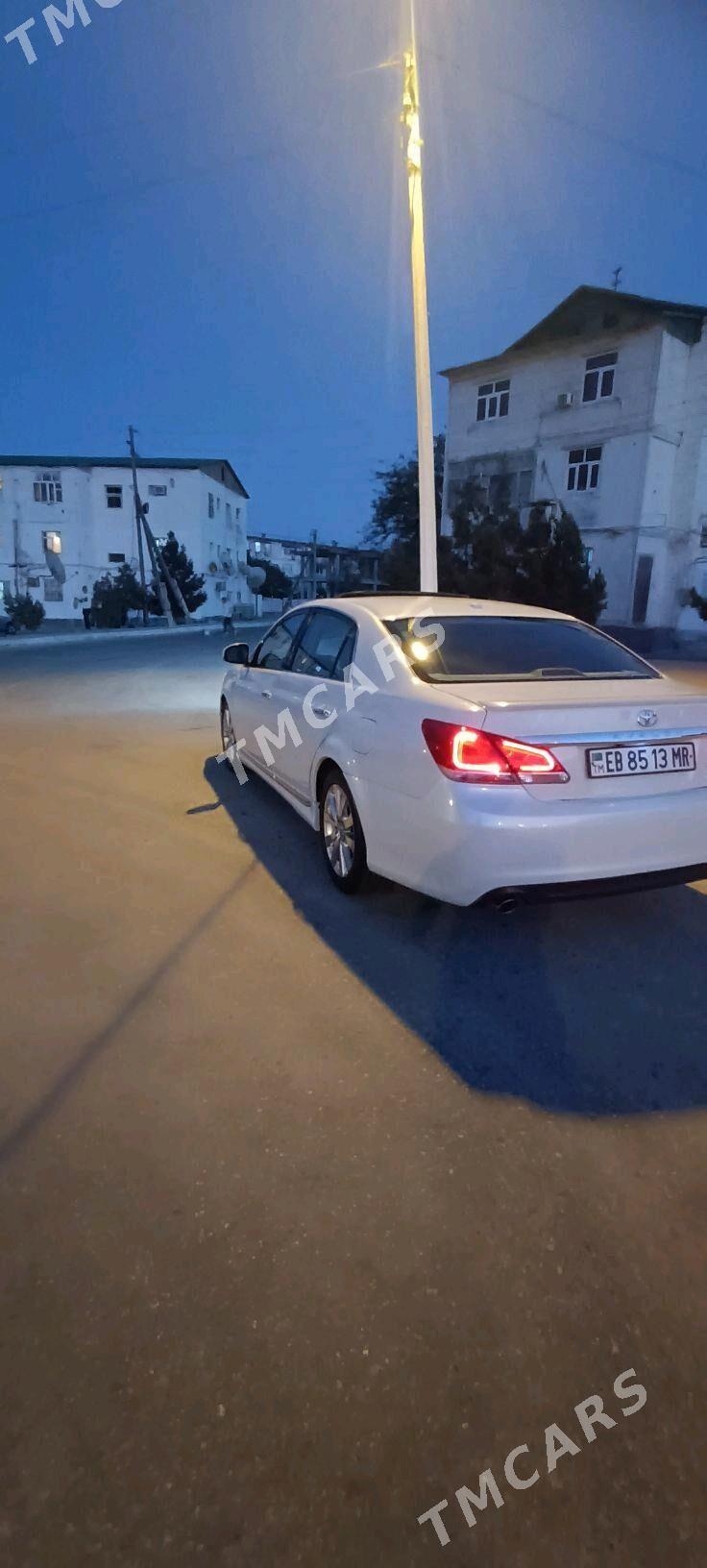 Toyota Avalon 2011 - 290 000 TMT - Туркменбаши - img 2