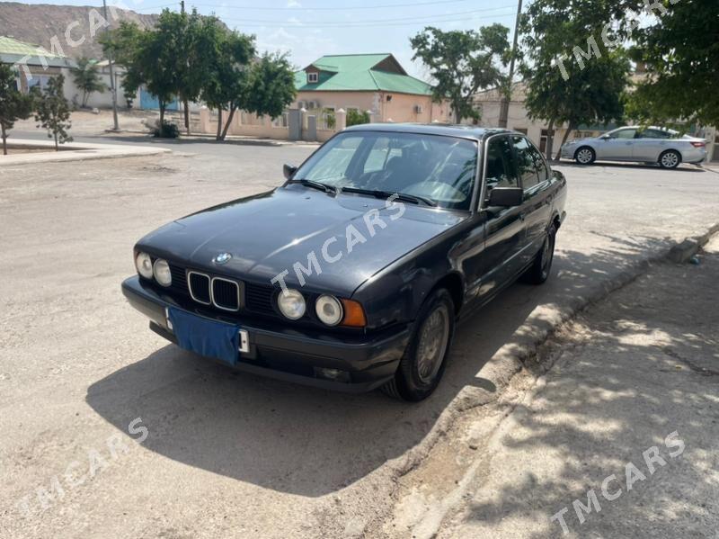 BMW E34 1992 - 55 000 TMT - Türkmenbaşy - img 3