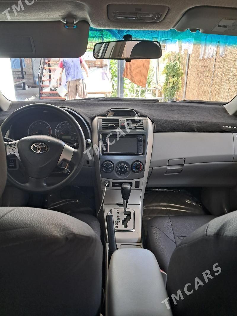 Toyota Corolla 2013 - 175 000 TMT - Мары - img 2