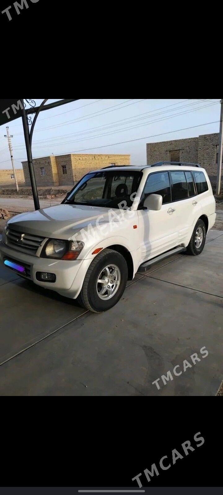 Mitsubishi Pajero 2001 - 160 000 TMT - Gubadag - img 3