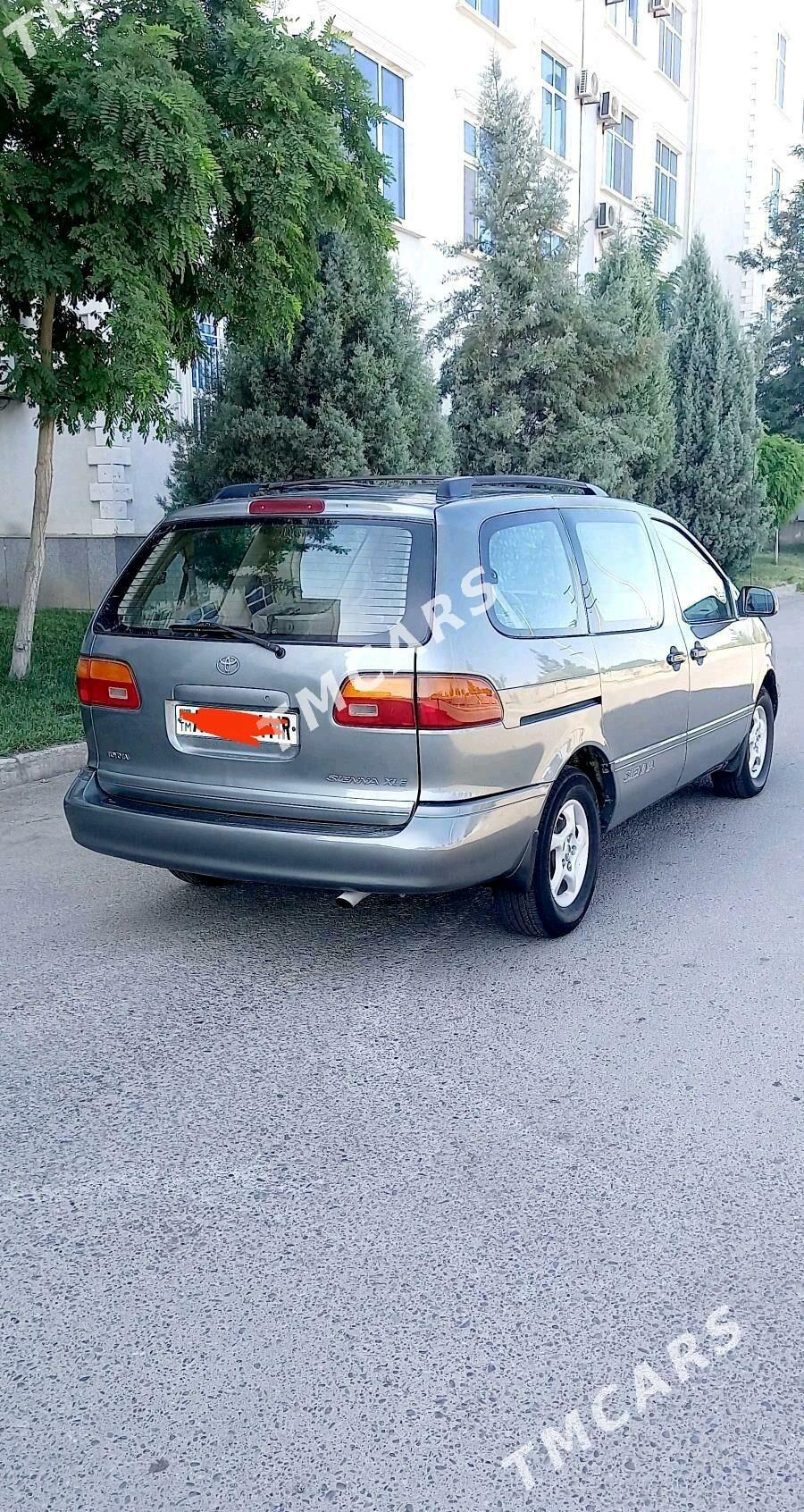 Toyota Sienna 2000 - 145 000 TMT - Векильбазар - img 2