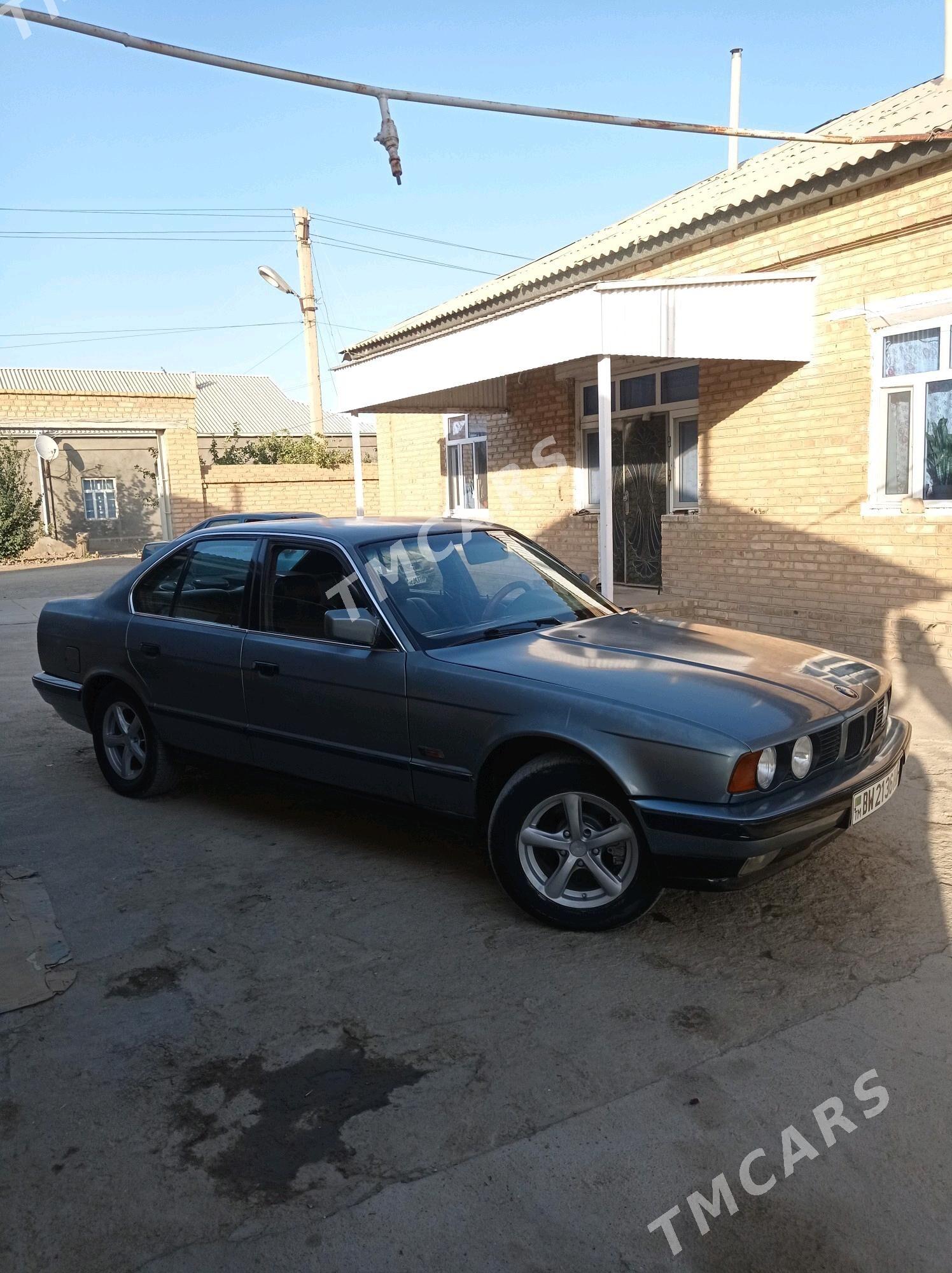 BMW 535 1991 - 35 000 TMT - Мары - img 3