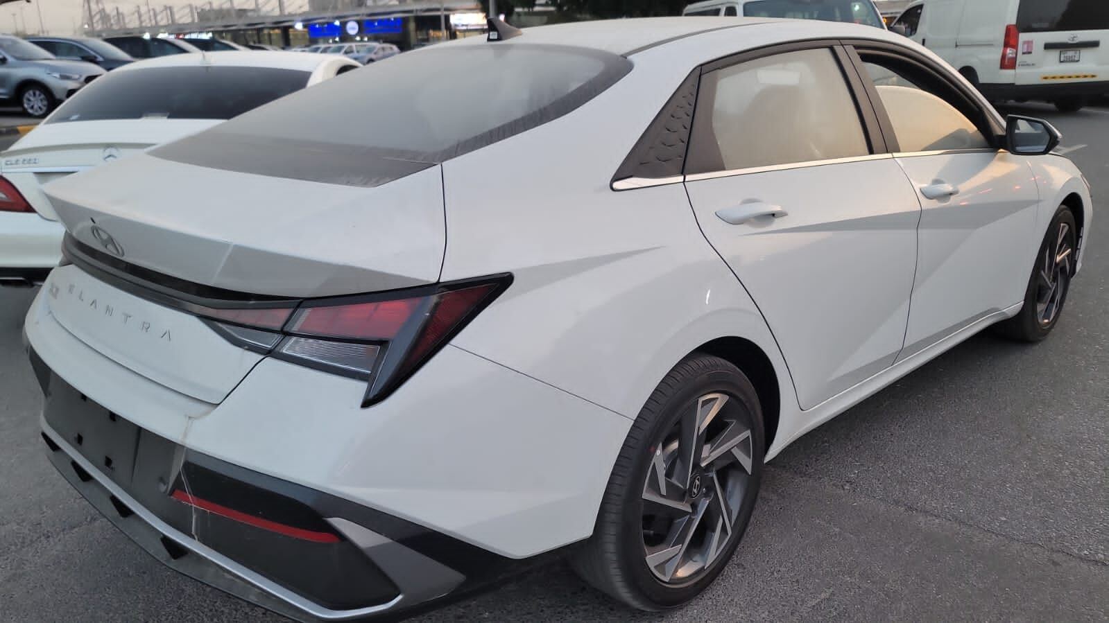 Hyundai Elantra 2025 - 280 000 TMT - Мары - img 7