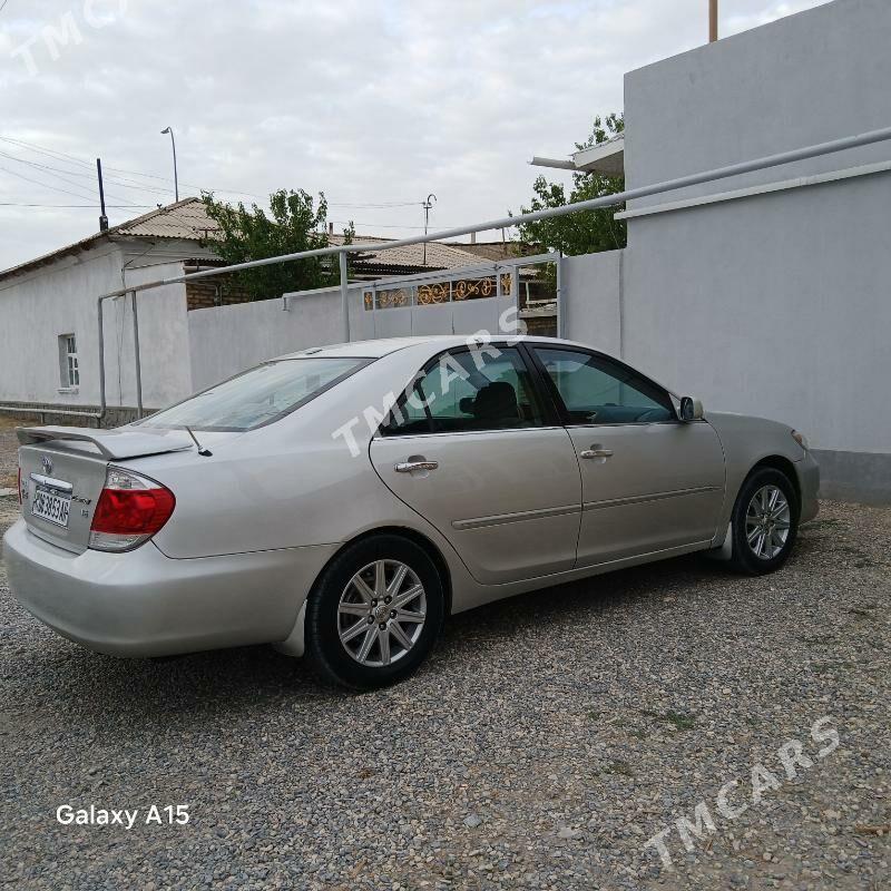 Toyota Camry 2005 - 162 000 TMT - Gyzylarbat - img 2