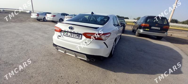 Toyota Camry 2018 - 210 000 TMT - Мары - img 4
