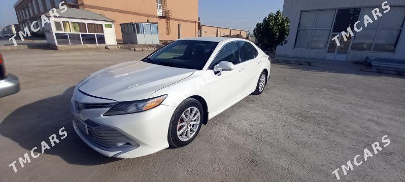 Toyota Camry 2018 - 210 000 TMT - Мары - img 2