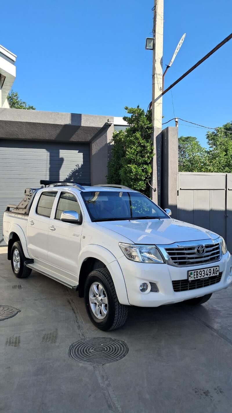 Toyota Hilux 2012 - 285 000 TMT - Ашхабад - img 5
