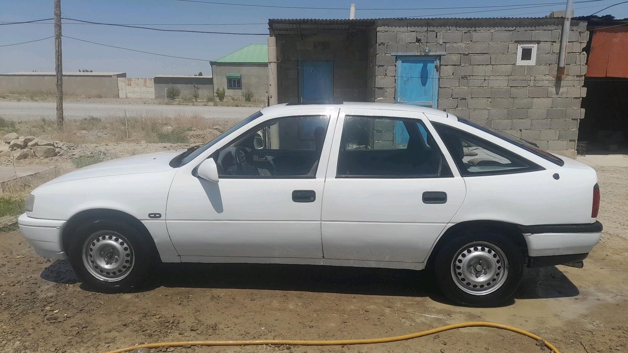 Opel Vectra 1992 - 41 000 TMT - Бахарден - img 5