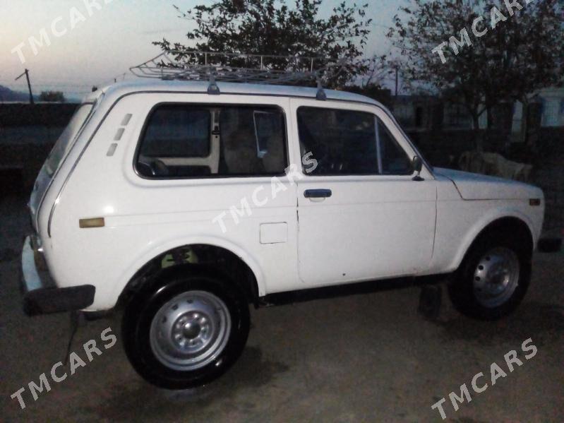 Lada Niva 1980 - 25 000 TMT - Берекет - img 4
