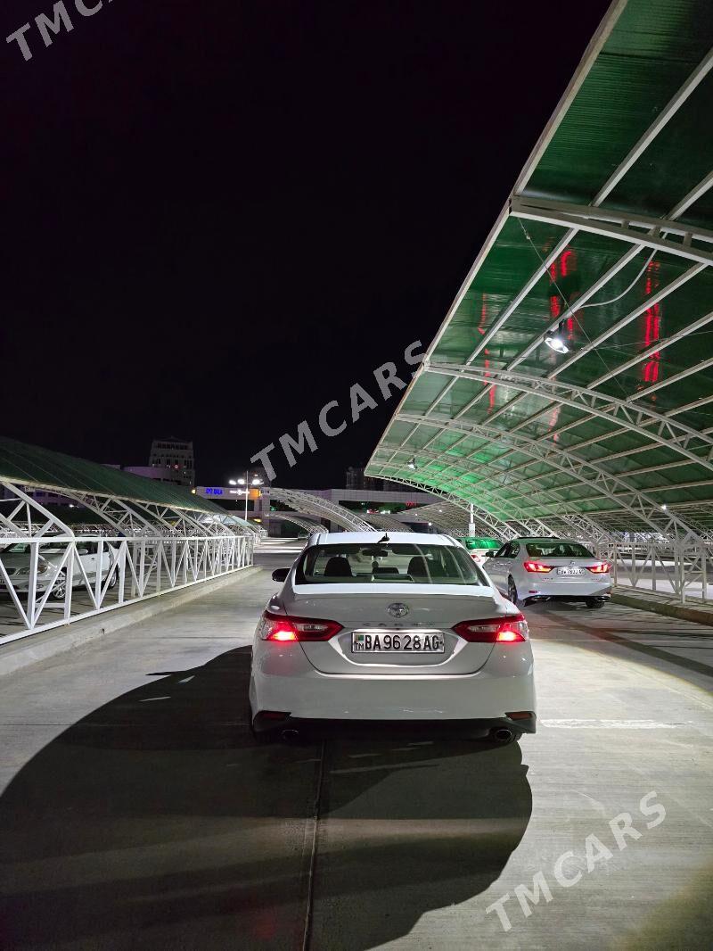 Toyota Camry 2018 - 260 000 TMT - Ашхабад - img 2