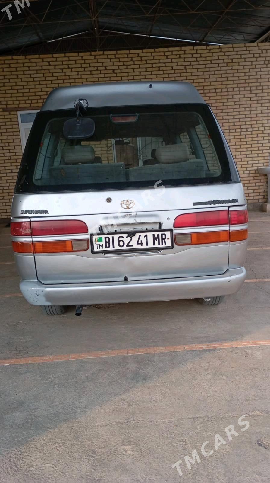 Toyota Hiace 1994 - 32 000 TMT - Байрамали - img 5
