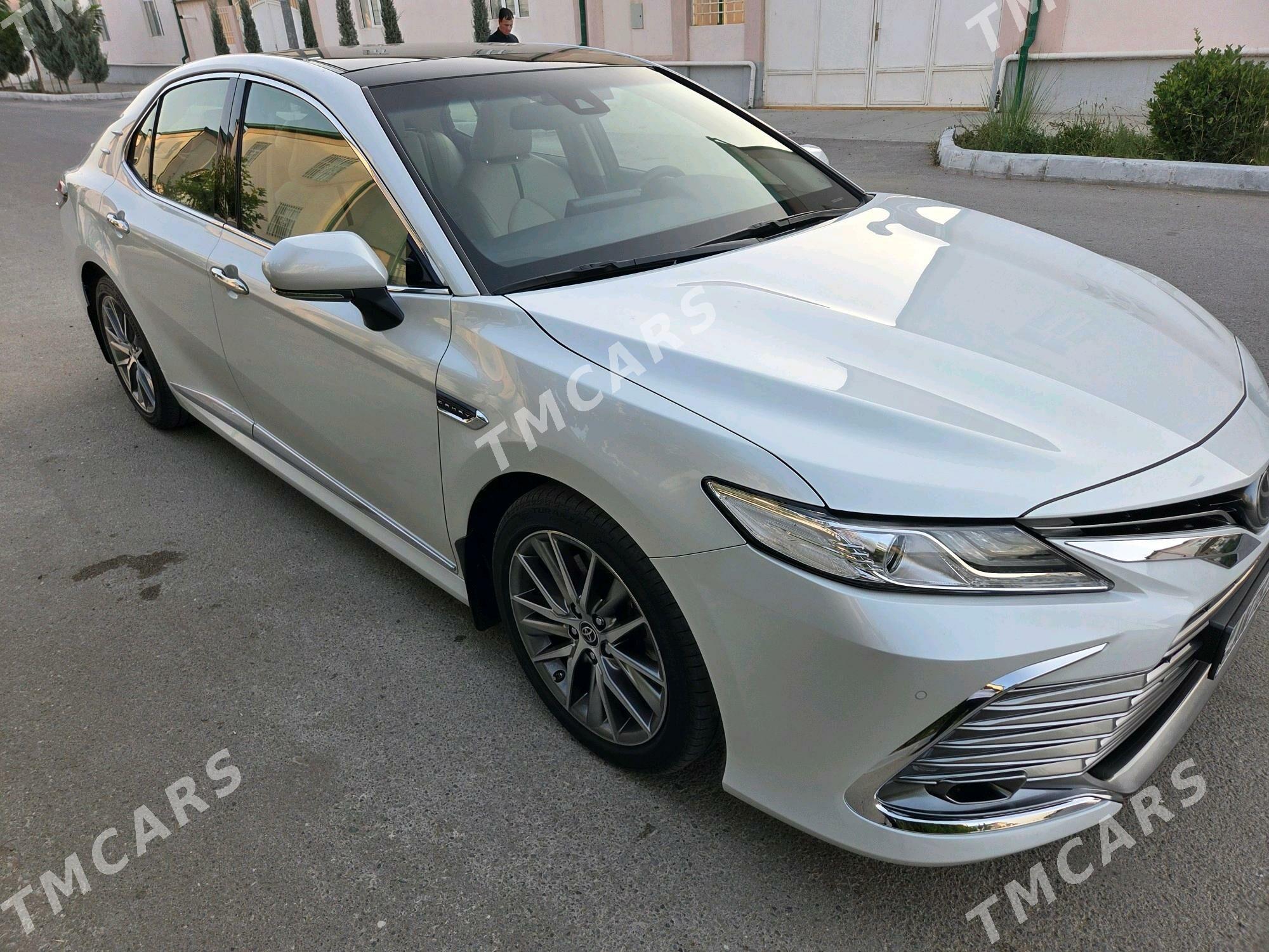Toyota Camry 2022 - 600 000 TMT - Ашхабад - img 2