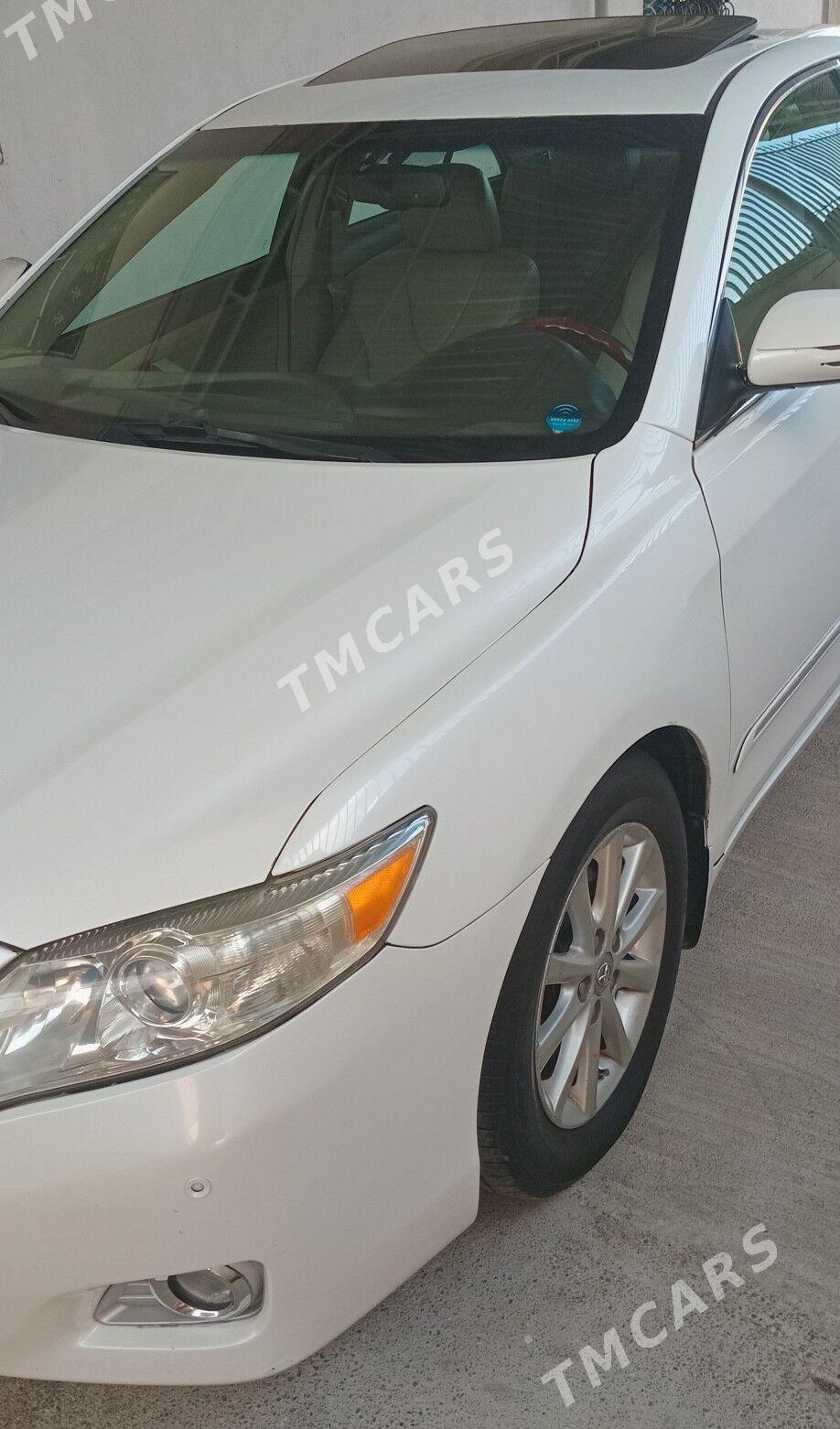 Toyota Camry 2010 - 190 000 TMT - Хитровка - img 2
