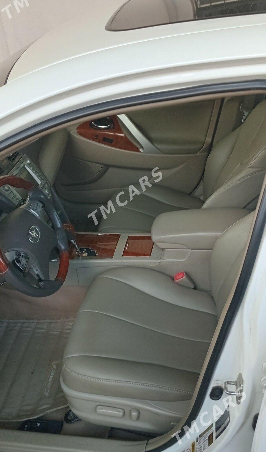 Toyota Camry 2010 - 190 000 TMT - Хитровка - img 5