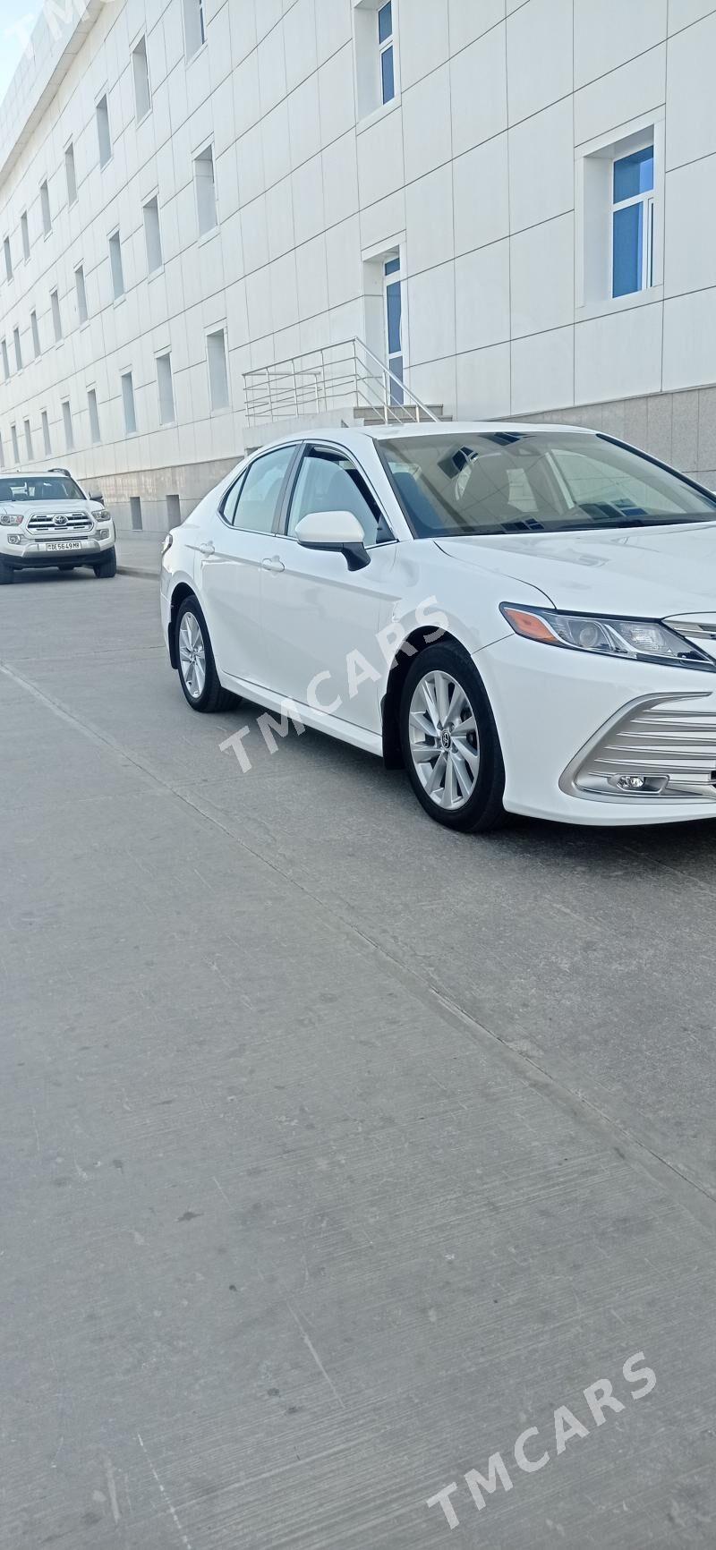 Toyota Camry 2022 - 329 000 TMT - Мары - img 2