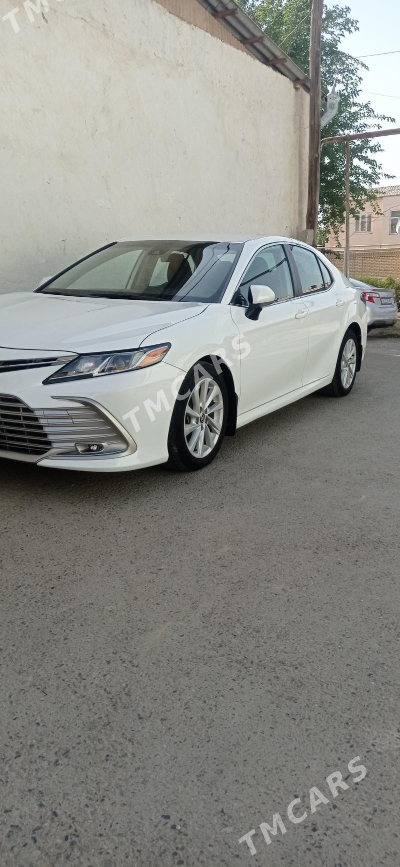 Toyota Camry 2022 - 329 000 TMT - Мары - img 5