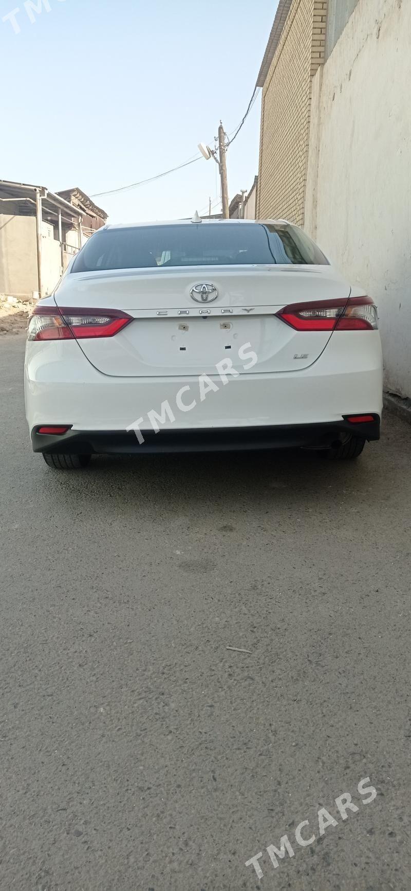 Toyota Camry 2022 - 329 000 TMT - Мары - img 3