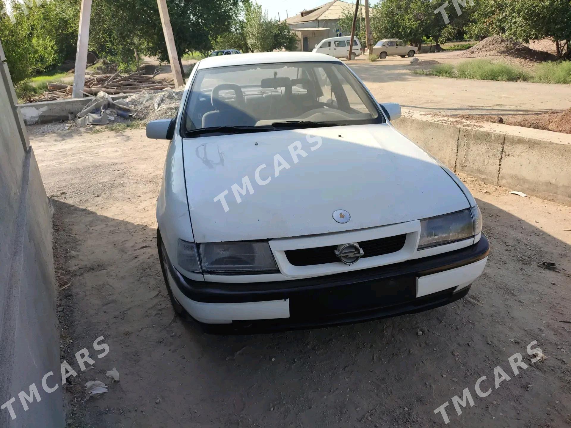 Opel Vectra 1991 - 25 000 TMT - Губадаг - img 4