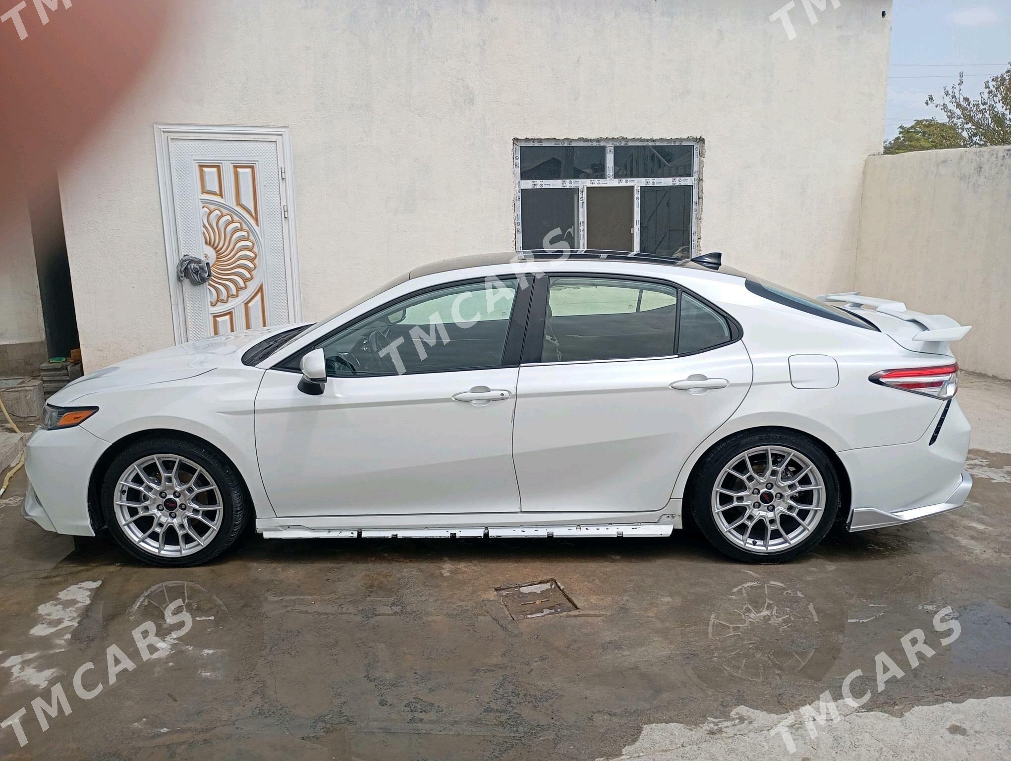 Toyota Camry 2020 - 420 000 TMT - Ашхабад - img 4