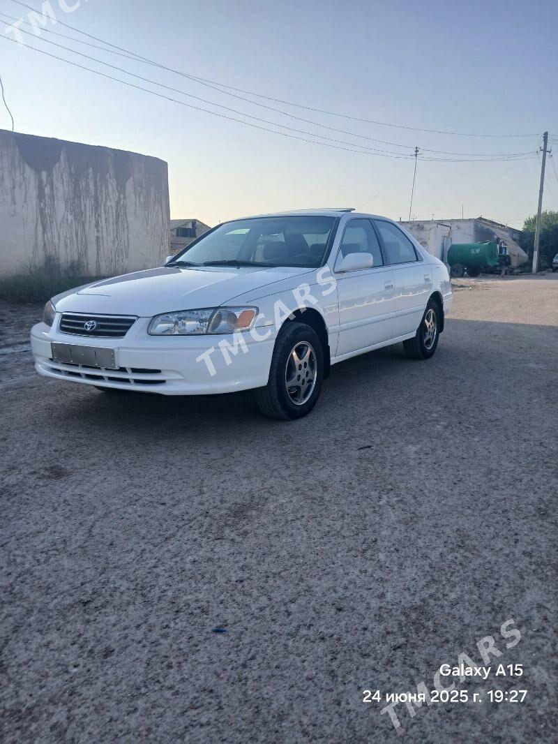 Toyota Camry 2000 - 160 000 TMT - Köneürgenç - img 2