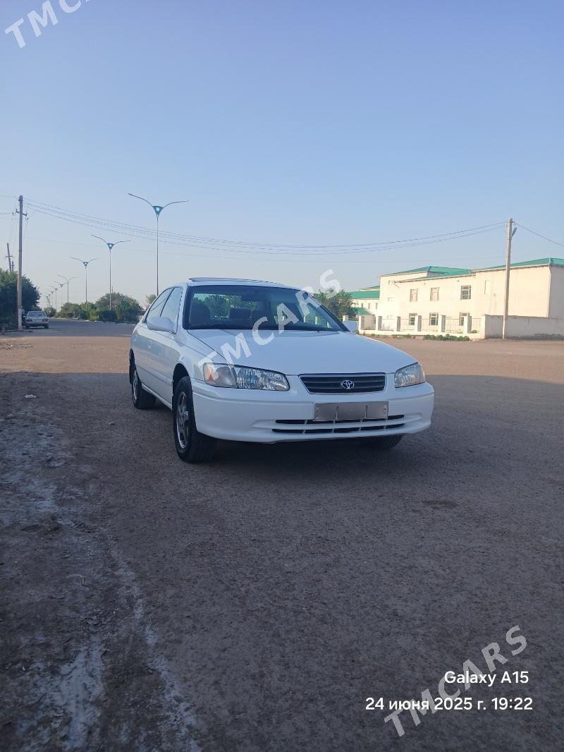 Toyota Camry 2000 - 160 000 TMT - Köneürgenç - img 5