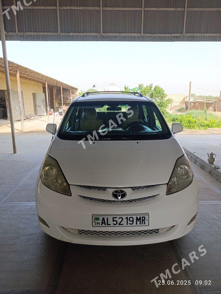 Toyota Sienna 2009 - 220 000 TMT - Mary - img 4