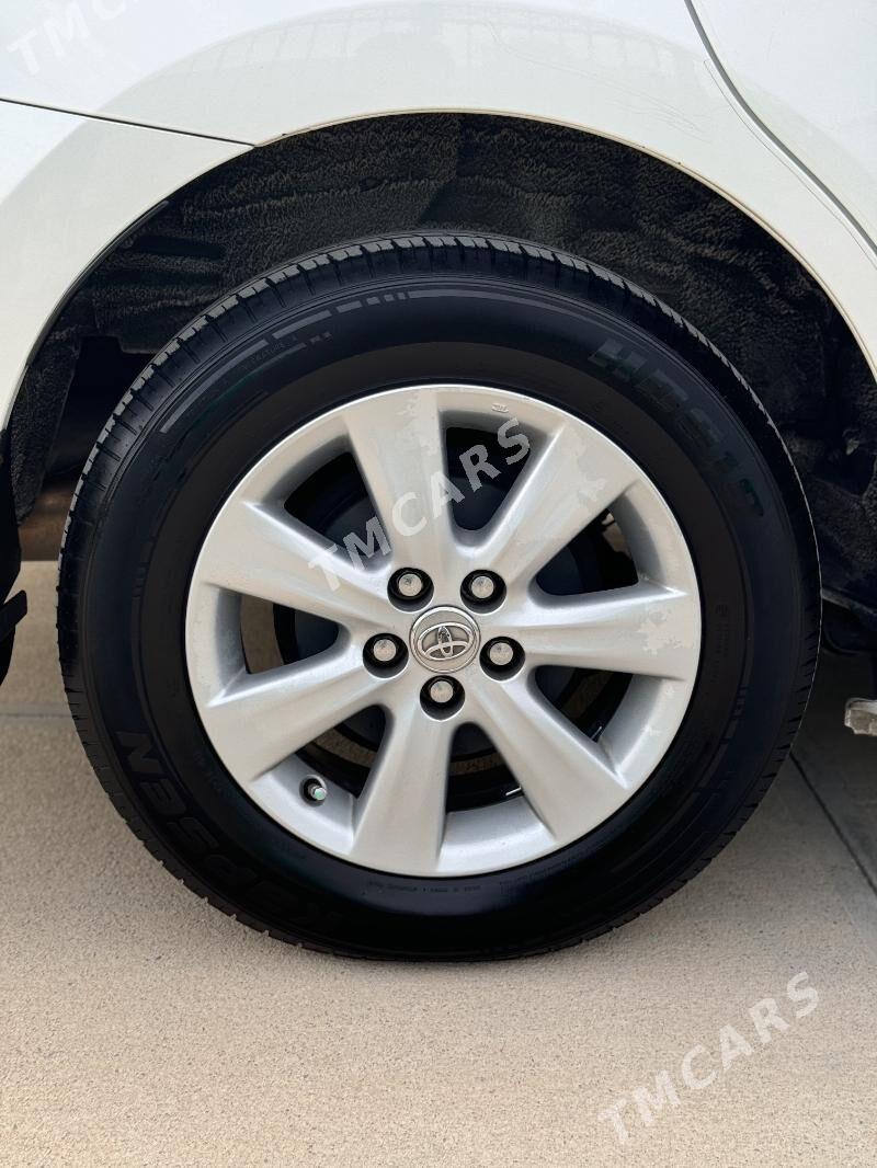 Toyota Corolla 2015 - 245 000 TMT - Ашхабад - img 9
