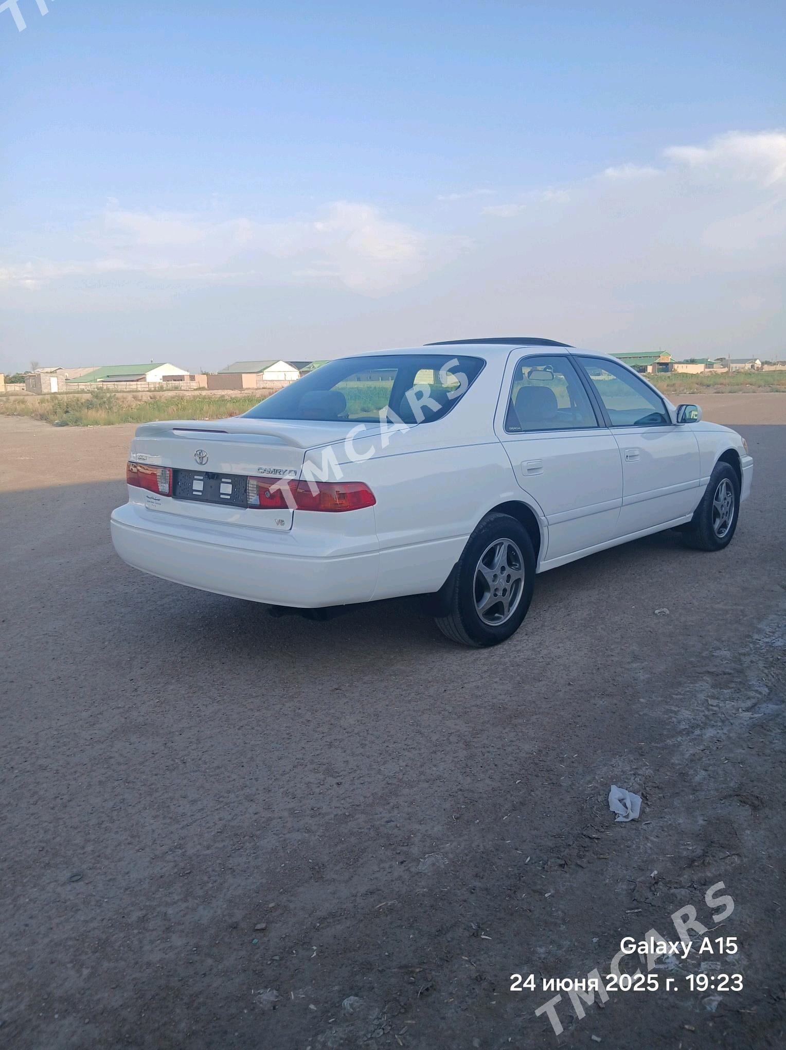 Toyota Camry 2000 - 160 000 TMT - Köneürgenç - img 7
