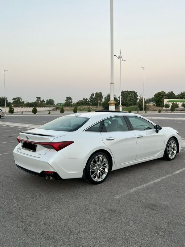 Toyota Avalon 2019 - 500 000 TMT - Туркменабат - img 5