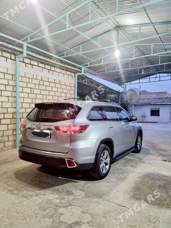 Toyota Highlander 2016 - 400 000 TMT - Gyzylarbat - img 2