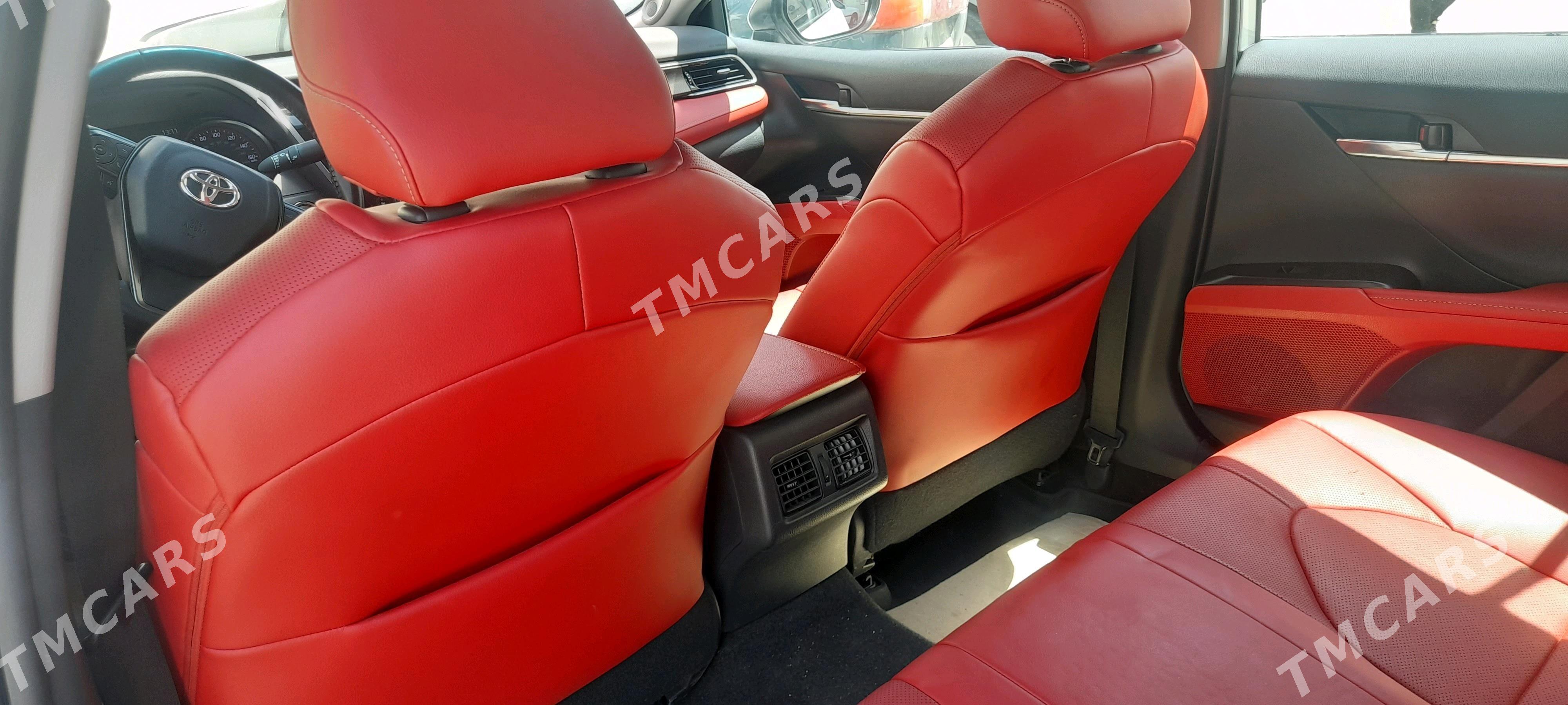Toyota Camry 2021 - 410 000 TMT - Ашхабад - img 6
