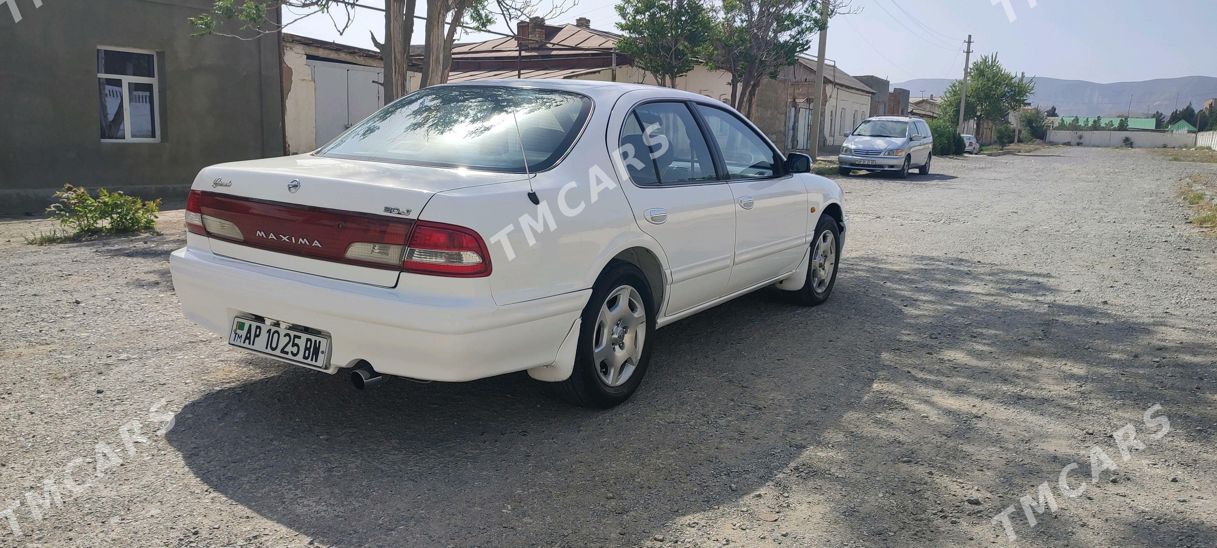 Nissan Maxima 1998 - 80 000 TMT - Гызыларбат - img 8