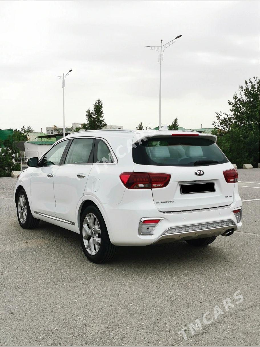 Kia Sorento 2019 - 330 000 TMT - Ашхабад - img 4