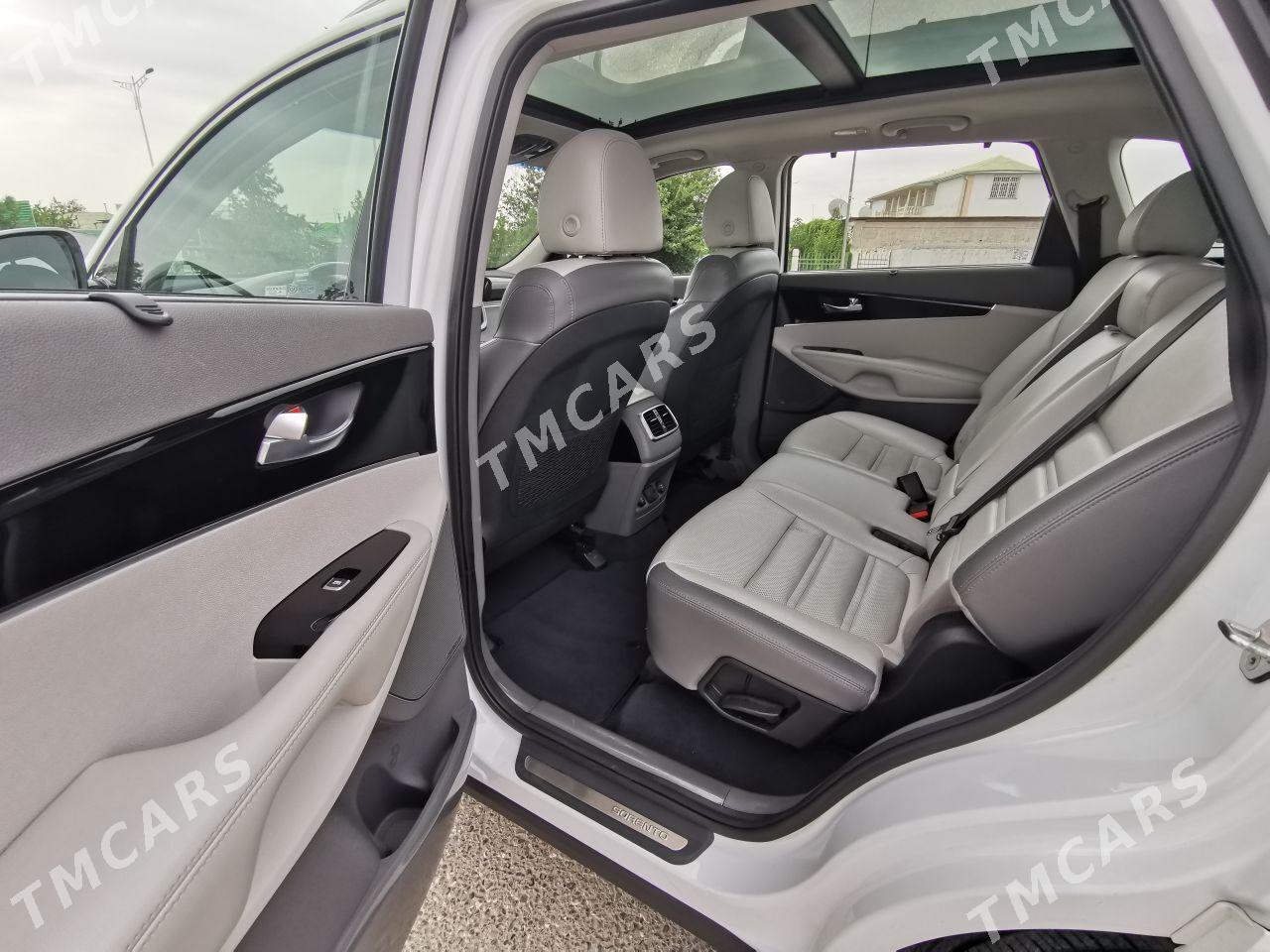 Kia Sorento 2019 - 330 000 TMT - Ашхабад - img 8