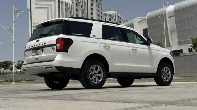 Ford Expedition 2023 - 780 000 TMT - Ашхабад - img 8