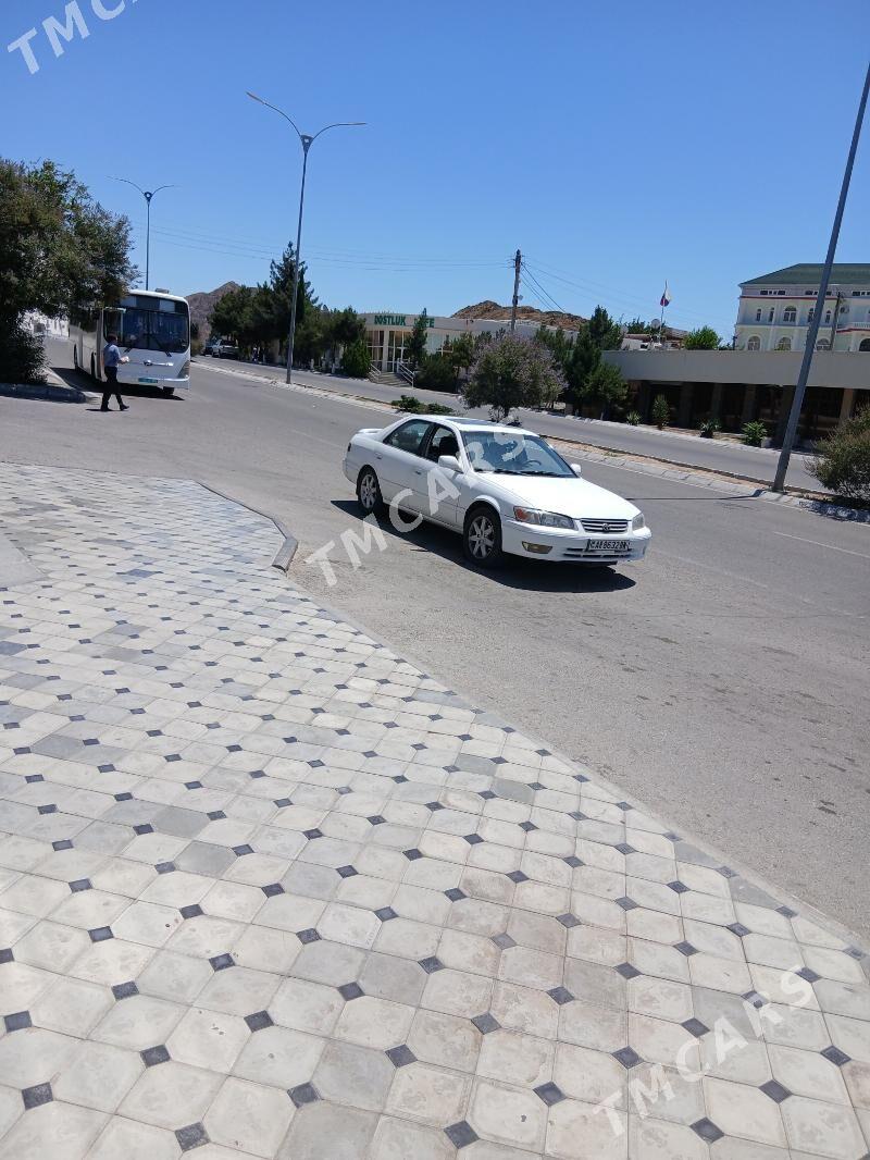 Toyota Camry 2000 - 110 000 TMT - Türkmenbaşy - img 2