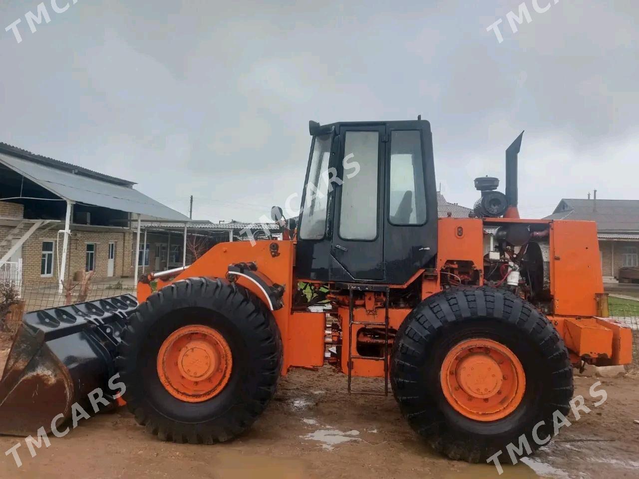 Komatsu HB215LC-3 2004 - 230 000 TMT - Теджен - img 5