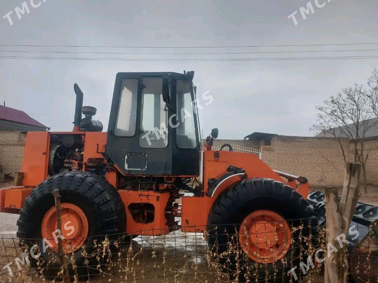 Komatsu HB215LC-3 2004 - 230 000 TMT - Теджен - img 3