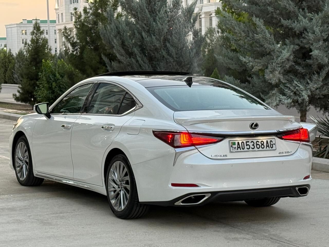 Lexus ES 350 2019 - 635 000 TMT - Ашхабад - img 4