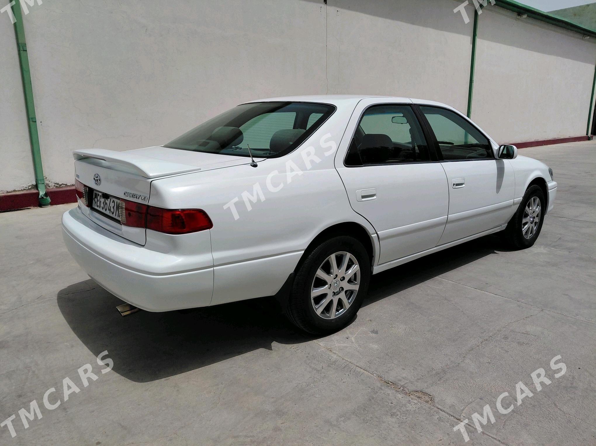 Toyota Camry 2000 - 137 000 TMT - Mary - img 3