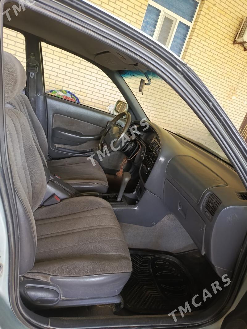 Toyota Camry 1996 - 78 000 TMT - Halaç - img 6