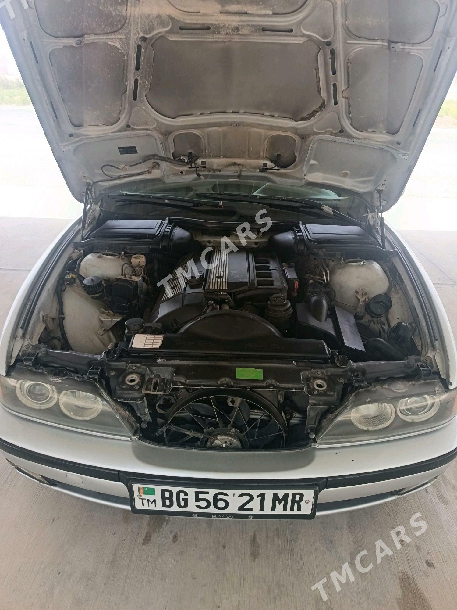BMW E39 1999 - 90 000 TMT - Mary - img 5