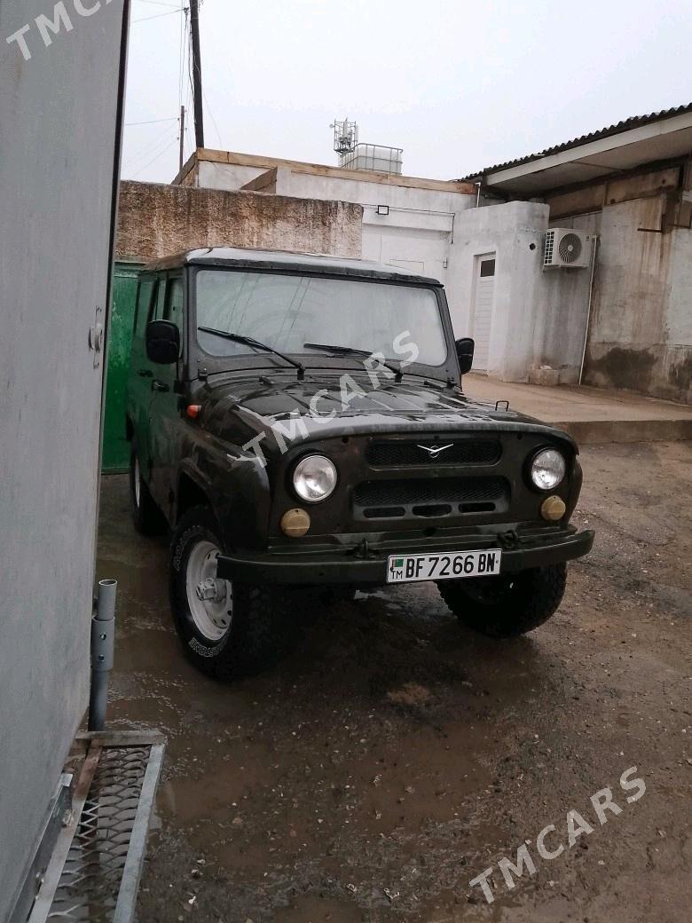 UAZ 469 2001 - 40 000 TMT - Türkmenbaşy - img 2