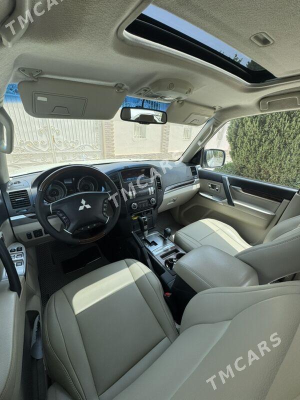 Mitsubishi Pajero 2014 - 245 000 TMT - Ашхабад - img 6