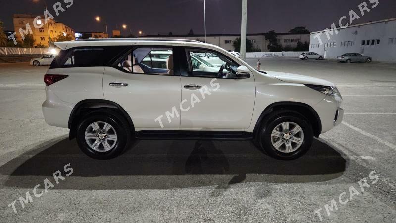 Toyota Fortuner 2017 - 520 000 TMT - Гаудан "А" - img 5