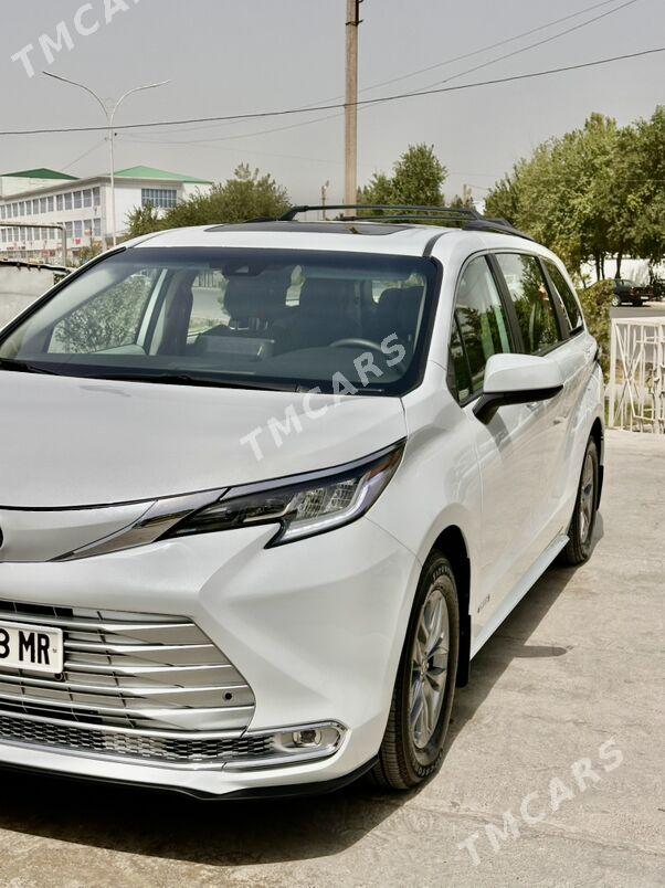 Toyota Sienna 2021 - 590 000 TMT - Мары - img 5