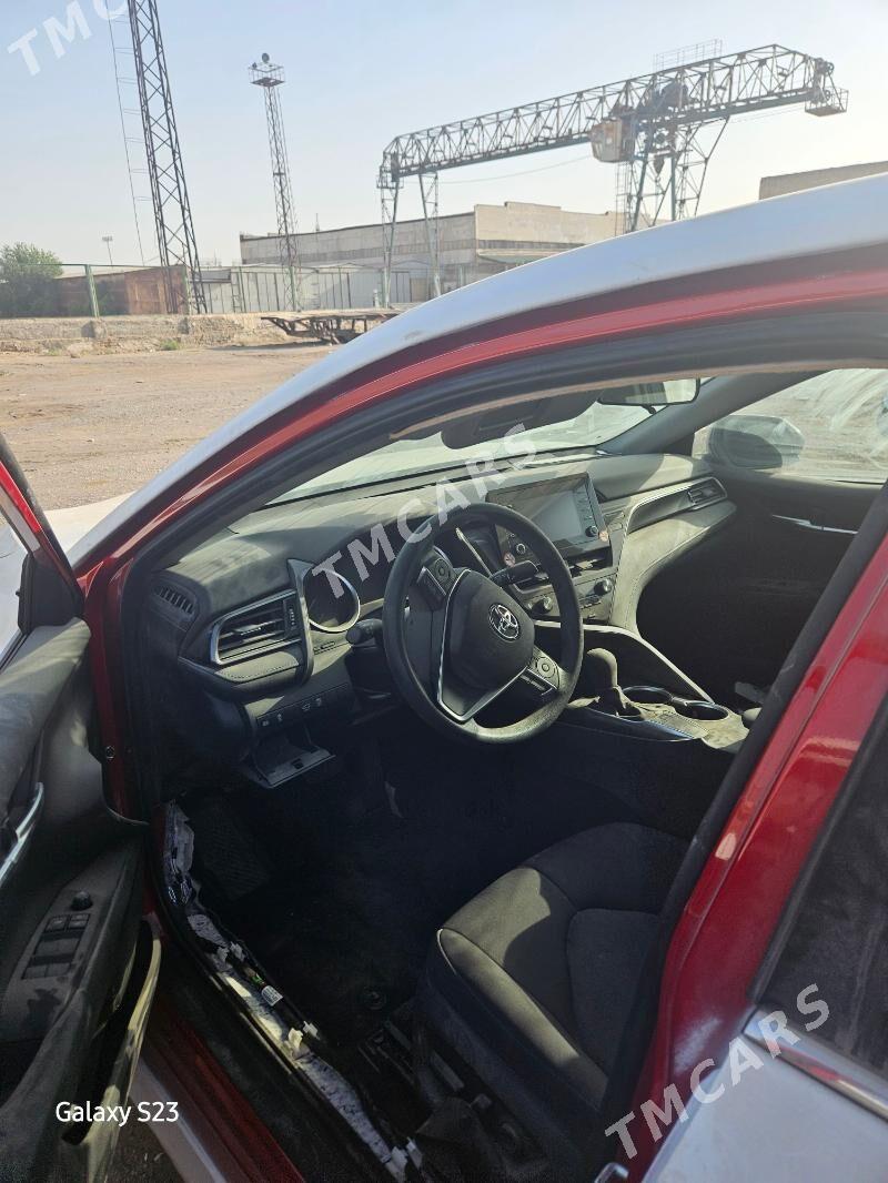 Toyota Camry 2023 - 235 000 TMT - Мары - img 7