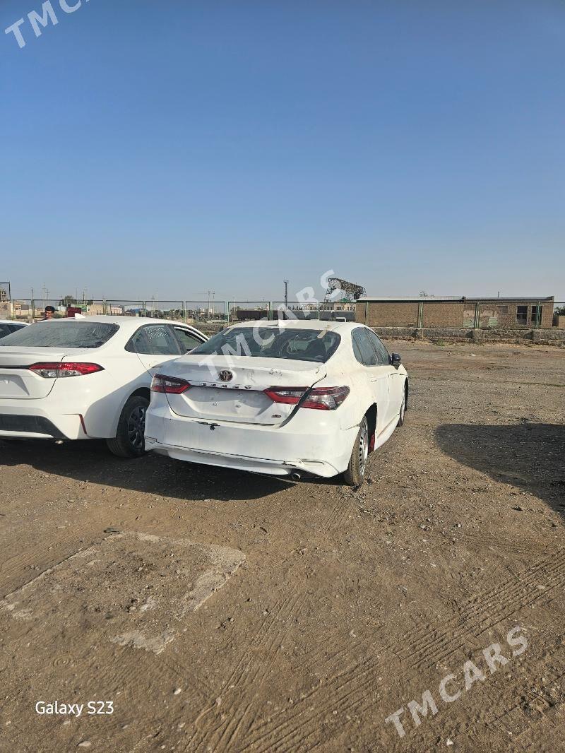 Toyota Camry 2023 - 235 000 TMT - Мары - img 3