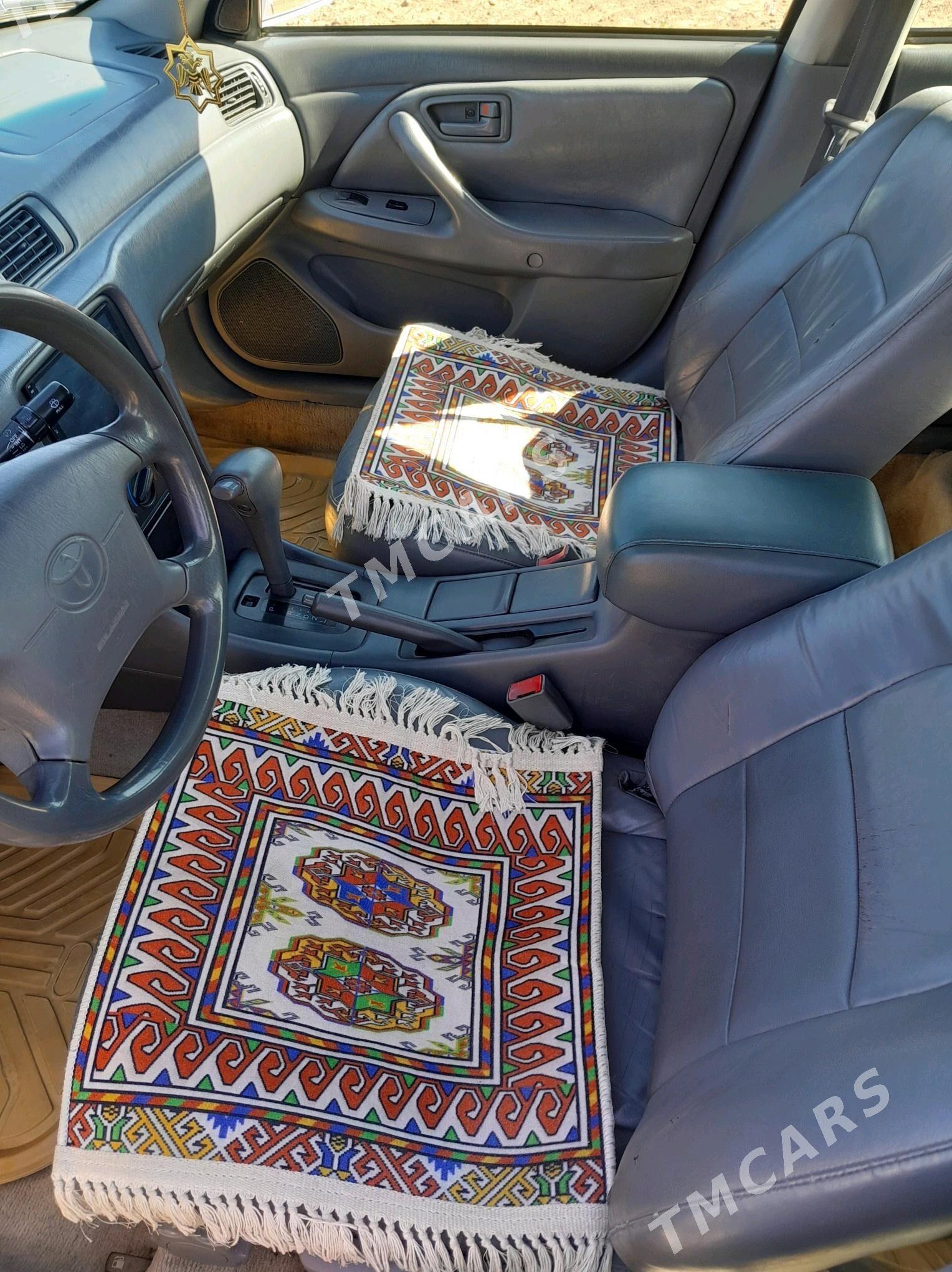 Toyota Camry 1997 - 125 000 TMT - Saýat - img 2
