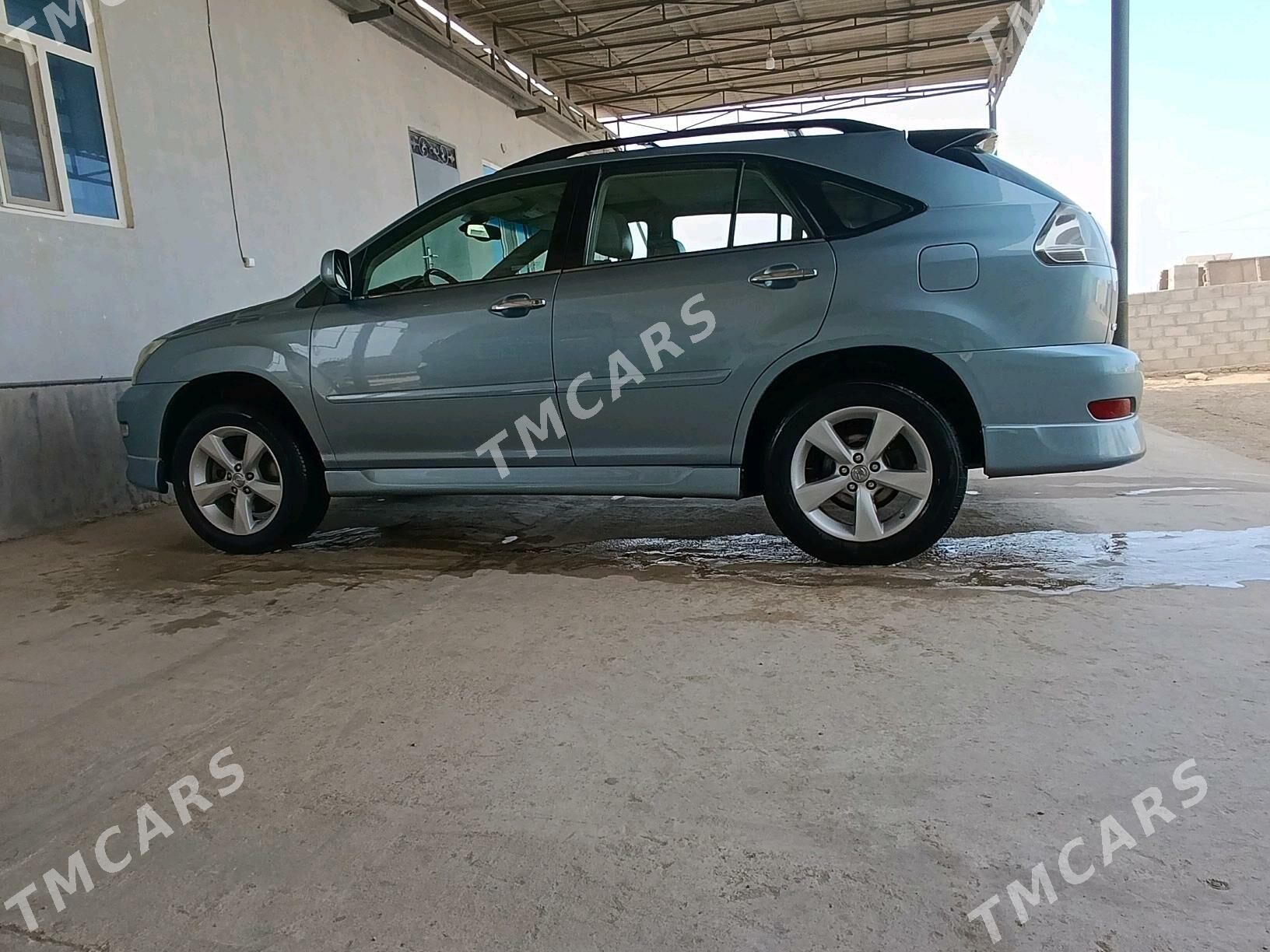 Lexus RX 330 2004 - 260 000 TMT - Этрек - img 2